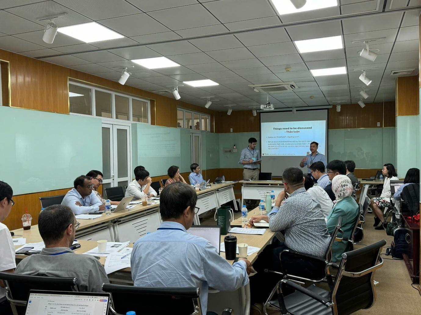 Experts refine the early dengue forecasting model